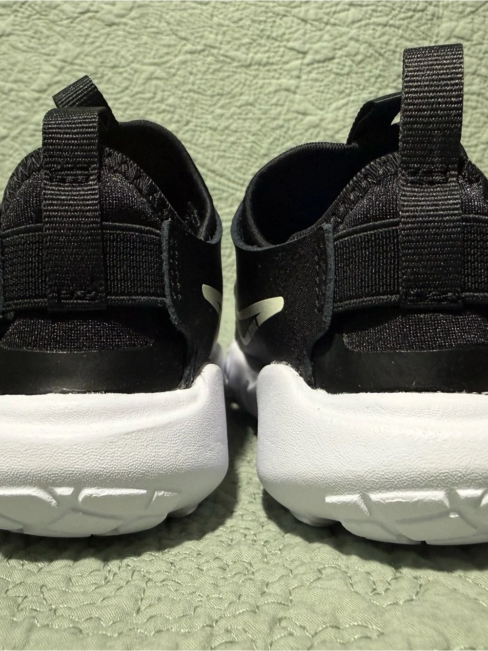 Nike Flex Runner 2 Size 10c Black and White